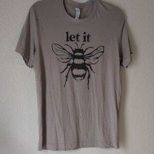 Graphic Bee Print T-Shirt - Gray